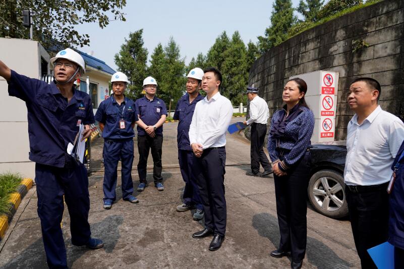 简阳市副市长谢强带队开展国庆节前安全检查